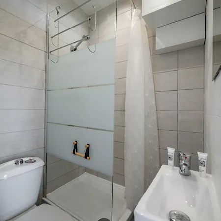 Le Riva - Hyper Centre - Parking - Wifi Apartamento Menton