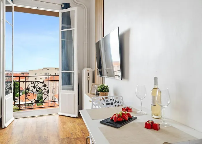 Apartmán Le Riva - Hyper Centre - Parking - Wifi Menton